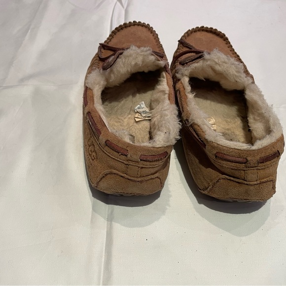 UGG Moccasins - Chestnut - Picture 2 of 6